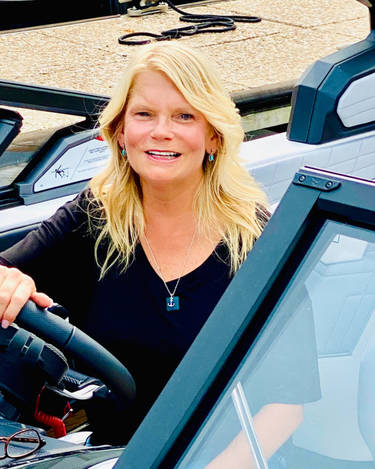 96AA530F-490F-4A44-BD79-385D9F473144